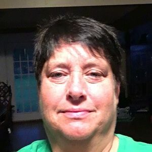 Meet your Posher, Angie